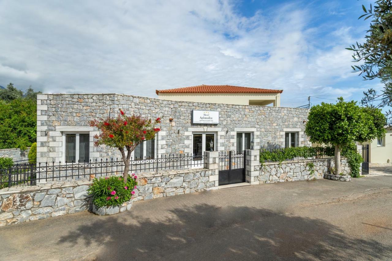 Hotel Aphrodite Stoúpa Esterno foto