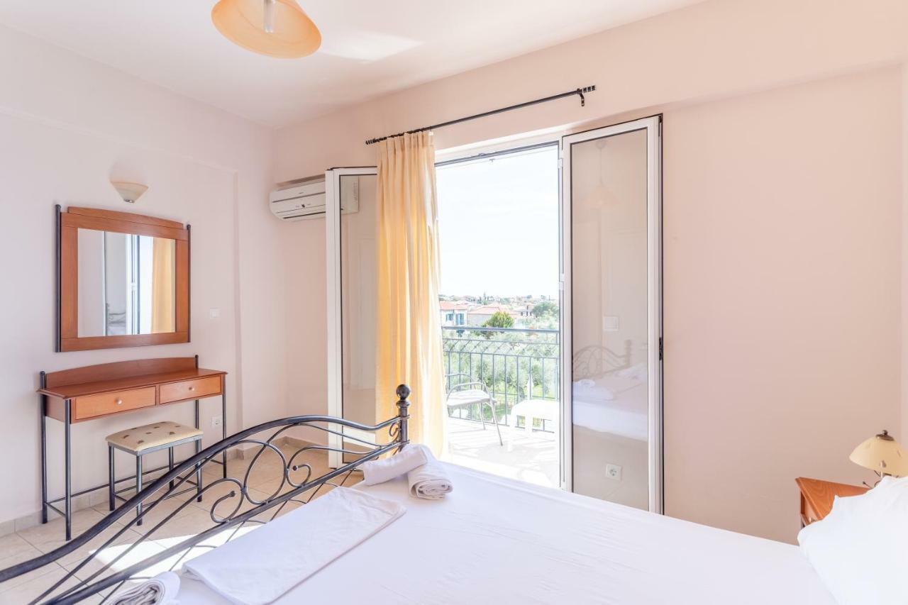 Hotel Aphrodite Stoúpa Esterno foto